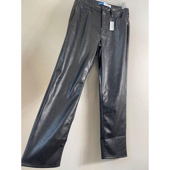 NEW Old Navy Womens 12 High Rise OG Loose Faux Vegan Leather Ankle Pants Black - Picture 8 of 11